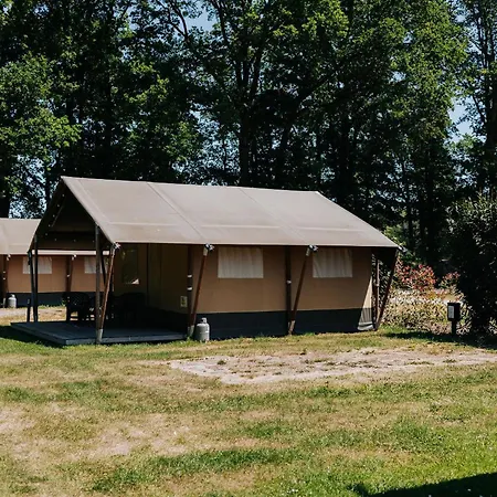 Luksusowy namiot Safaritent Op En Kindvriendelijk Park Op De Veluwe