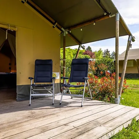 Safaritent Bij Speeltuin Voor Gezinnen Op Rustig Park Op De Veluwe * Epe